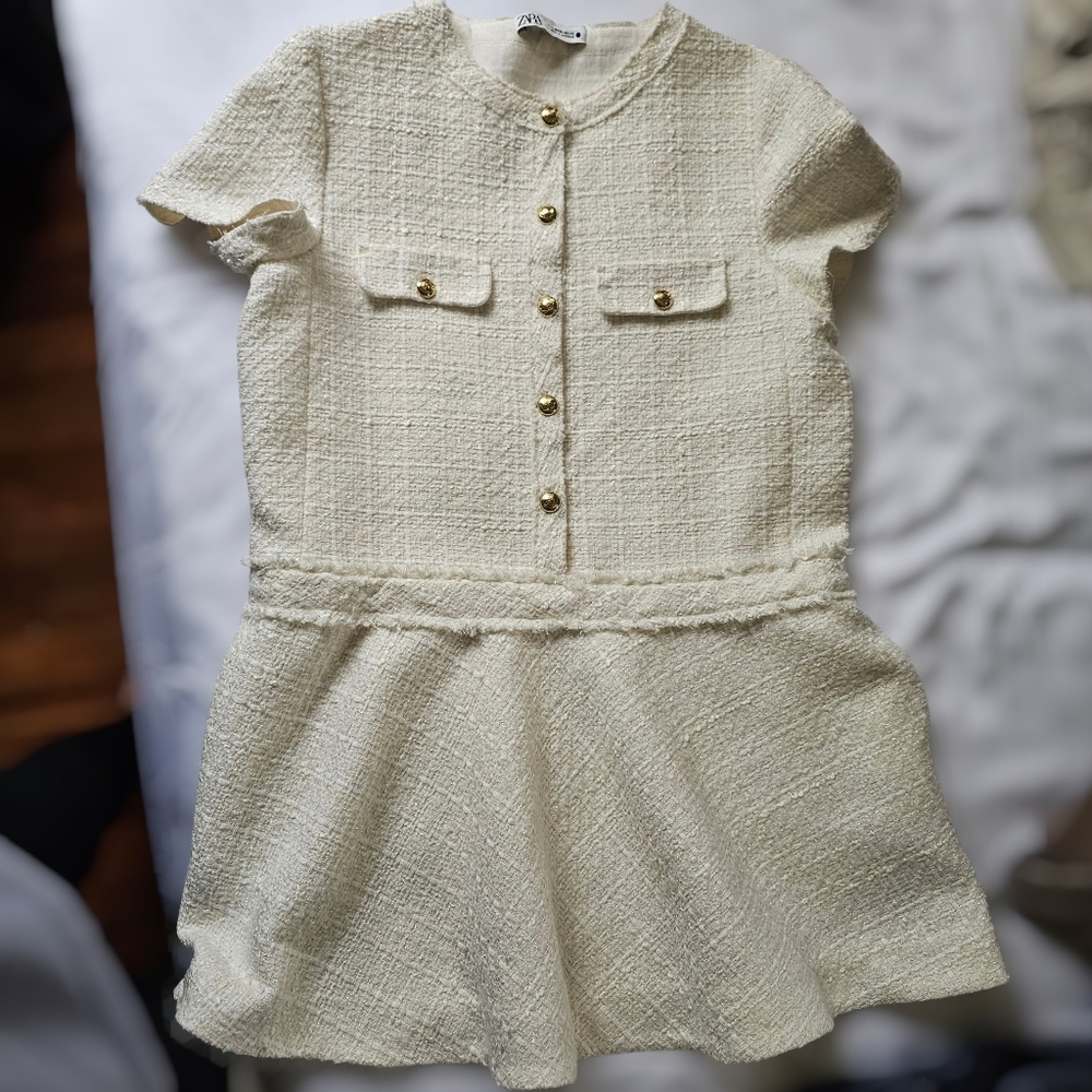 Zara Cream Textured Garment with Gold Accent - Picture 10 of 10
